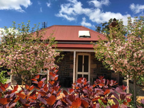 Randell Cottage - Adelaide Hills - Cosy Rustic Hideaway - QLD Tourism 0
