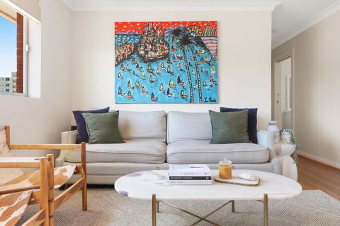 Randwick L 3 Bedroom Apartment + Parking - Queensland Tourism 1