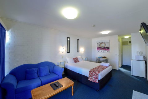 Aspley Motor Inn - QLD Tourism 3