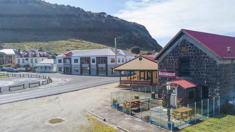 Aston On Alexander - Boutique Accommodation - Queensland Tourism 1