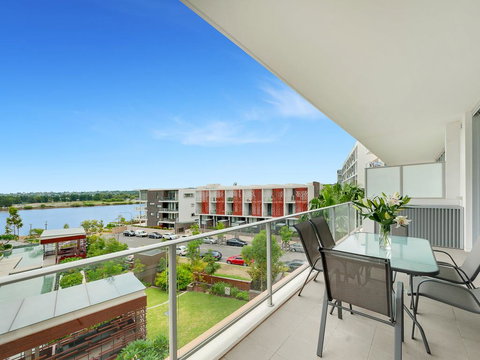 Astra Apartments Rhodes - Queensland Tourism 1