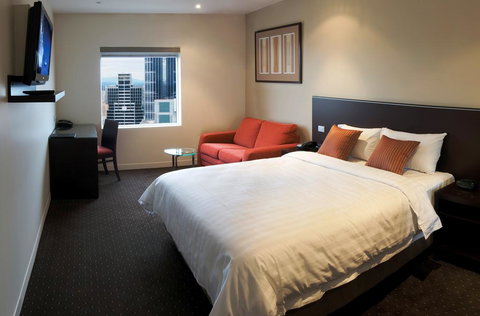 Atlantis Hotel Melbourne - Queensland Tourism 0