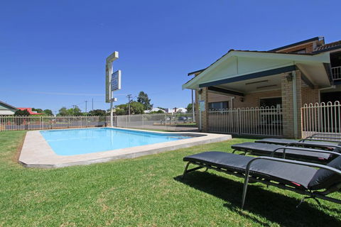 Atlas Motel - Queensland Tourism 1