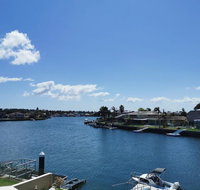 Attached Self Service Waterfront Whole Villa - Sydney - QLD Tourism