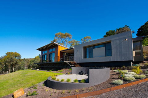 Aura House - QLD Tourism 0