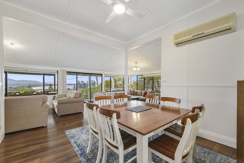 Aurelia, 14 Stewart Street - QLD Tourism 2