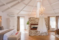 Book Mudgeeraba Accommodation Vacations QLD Tourism QLD Tourism