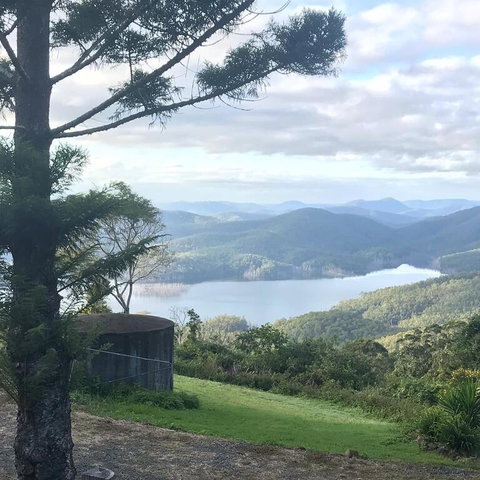 Awesome Barn Gold Coast Hinterland - Queensland Tourism 3