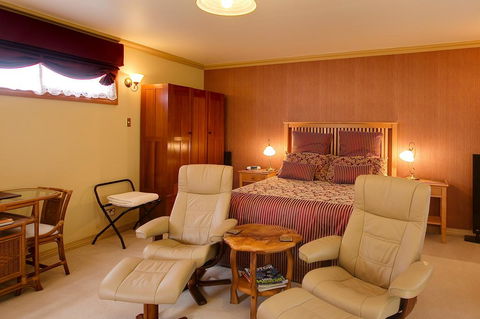 B & B At Winterbrook - QLD Tourism 1