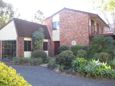 B&B Home In The Country - QLD Tourism 0