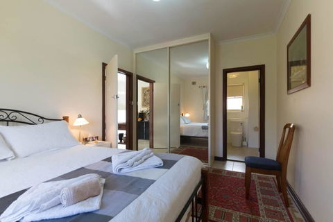 B9 Close To UWA, Swan River, Cafes And The New Children's Hospital - QLD Tourism 0