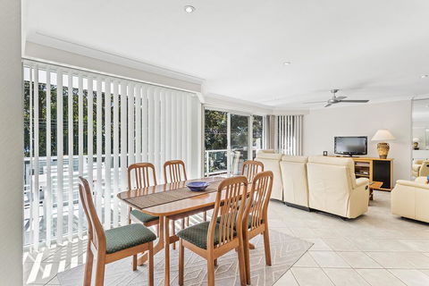 Bagnall Beach Apartments Unit 5-153 Government Rd - QLD Tourism 3