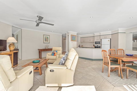 Bagnall Beach Apartments Unit 5-153 Government Rd - QLD Tourism 2