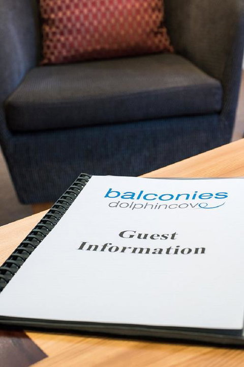 Balconies Dolphincove - Queensland Tourism 3