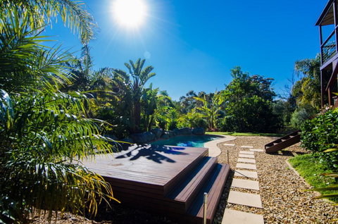 Balconies Dolphincove - Queensland Tourism 0