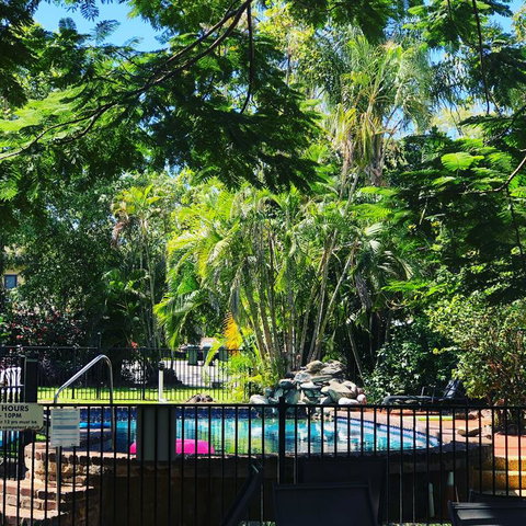 Balcony Apartment Port Douglas - QLD Tourism 3