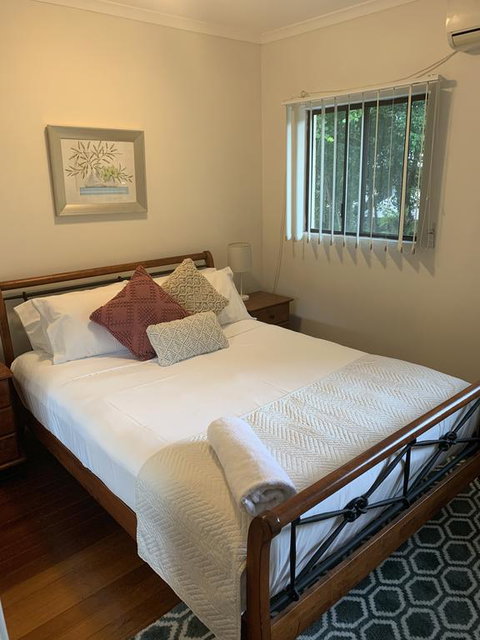 Balcony Apartment Port Douglas - QLD Tourism 1