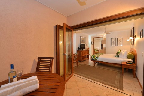 Balinese Style Studio - QLD Tourism 0