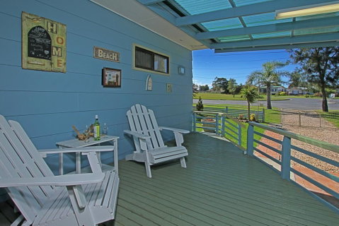 Baltica Beach House - QLD Tourism 3