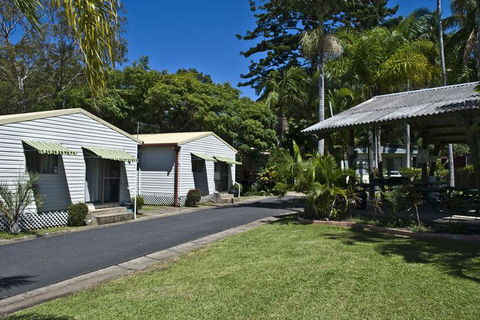 Banana Coast Caravan Park - Queensland Tourism 1