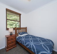 Barefoot Beach House 24 Essendene Road