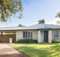 Barefoot Bungalow - Queensland Tourism