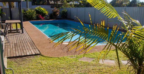 Barkly Hotel - QLD Tourism 1