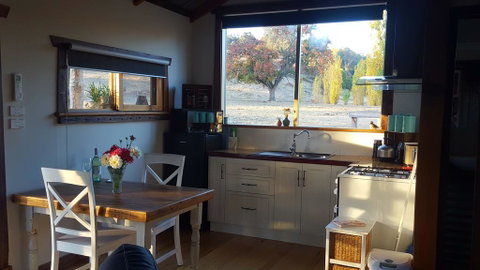 Baroona Cottage - Queensland Tourism 2