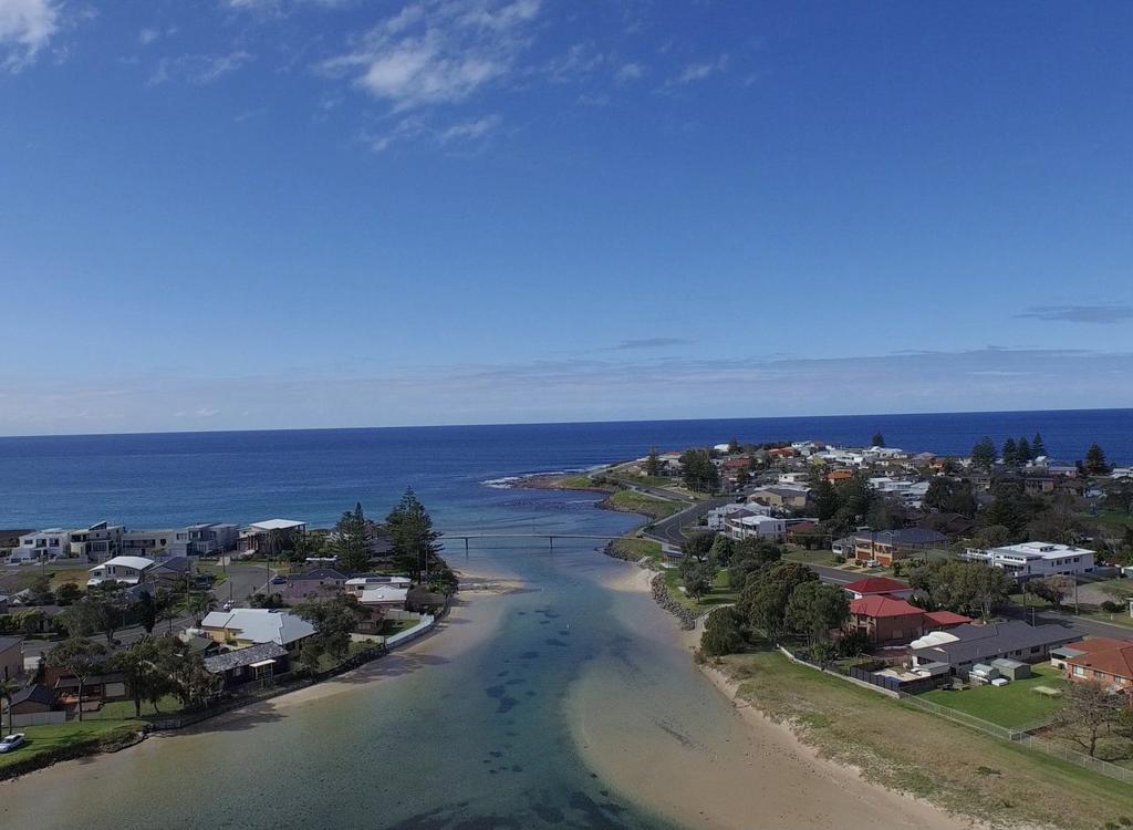 Lake Illawarra NSW Queensland Tourism