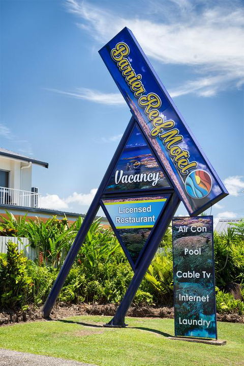 Barrier Reef Motel Innisfail - Queensland Tourism 3