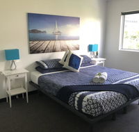 Base Brisbane Uptown - QLD Tourism