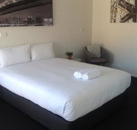 Bass and Flinders Motor Inn - Queensland Tourism