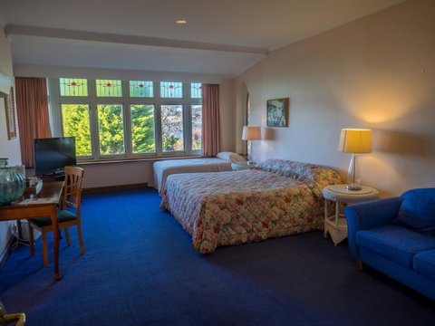 Battery Point Manor - QLD Tourism 2