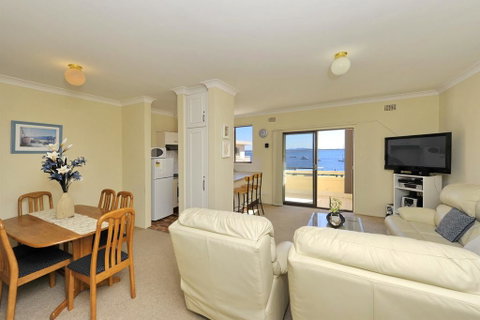 Bay Village, Unit 10/47 Shoal Bay Road - QLD Tourism 3