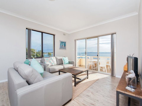 Bay Village, Unit 6/47 Shoal Bay Road - QLD Tourism 0