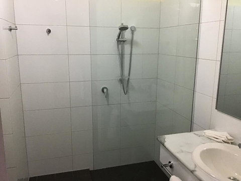 Bayview Motel - QLD Tourism 1