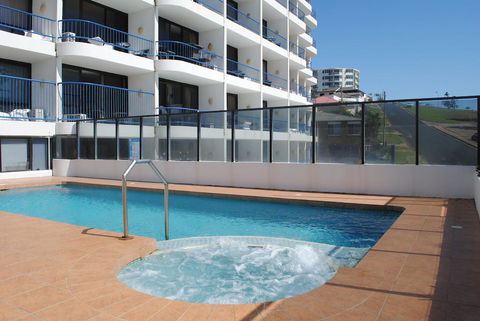 Bayview Tower - Queensland Tourism 1