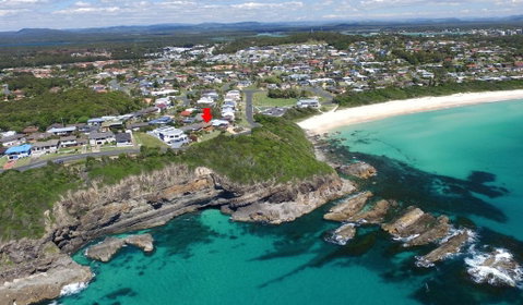 BEACH BREAK, 34 CLIFF ROAD - QLD Tourism 0