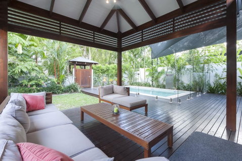 Beach Condominium - QLD Tourism 0