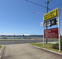 Beach Drive Motel - Queensland Tourism