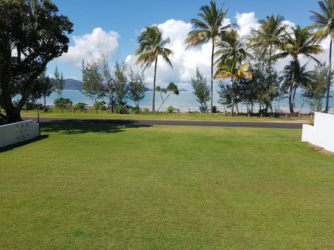 Beach Haven - QLD Tourism 0