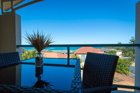 Beach Haven Executive Apartments - Queensland Tourism 2