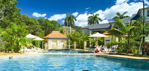Beach Haven Executive Apartments - Queensland Tourism 1