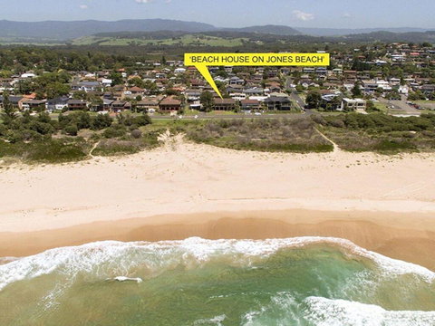 Beach House On Jones Beach - Kiama Accommodation - QLD Tourism 1