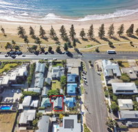 Beach Life - Queensland Tourism