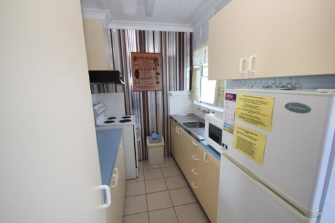 BEACHFRONT 3- 3/12 Bundella Ave LC - QLD Tourism 1