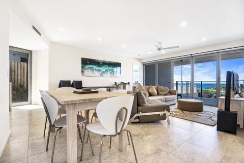 Beachfront Cabarita Apartment - QLD Tourism 0