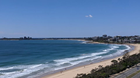 Beachfront Towers - QLD Tourism 0