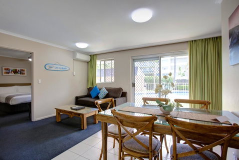 Beachpark Apartments Coffs Harbour - QLD Tourism 3