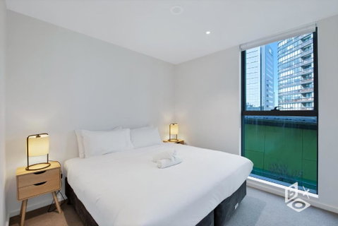REST COLLECTION Apartments On Collins Docklands - QLD Tourism 2